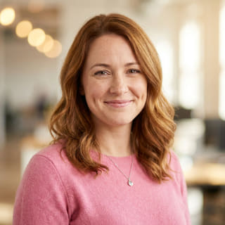 Emily Watson, listed as Head of Customer Support at Kite Ertragmere, shown in a profile photo